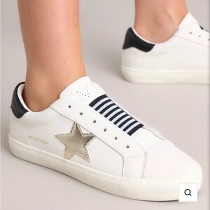 Vintage Havana White Sneakers with Gold Star